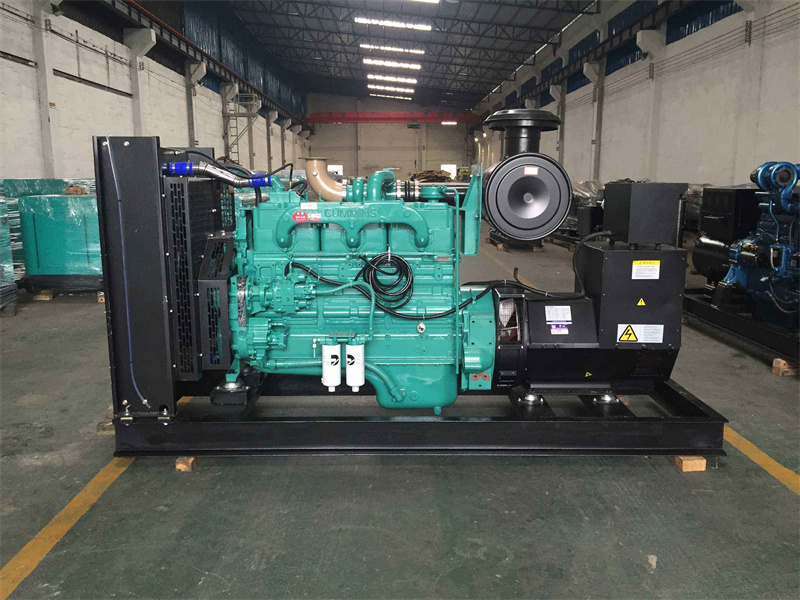 东山发电机出租租赁如何保证柴油发电机组的正常运行？