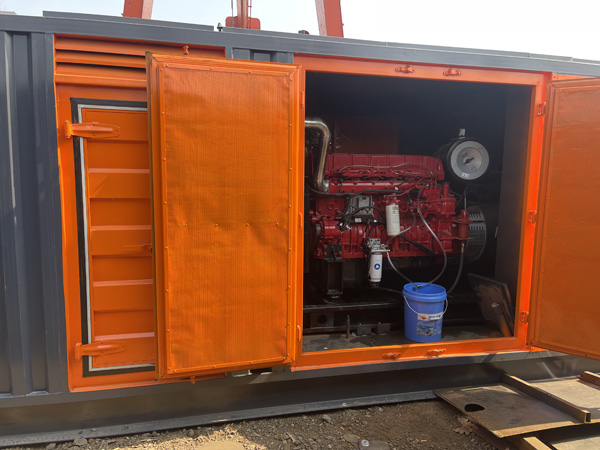 东山哪些因素会影响 200KW 柴油发电机的燃油消耗率？