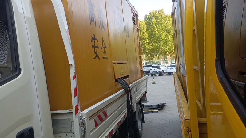 东山如何判断柴油发电机组和UPS电源的切换时间是否符合要求？